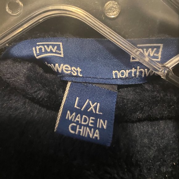 Penn State Men's Silk Touch Bath Robe - Picture 3 of 6